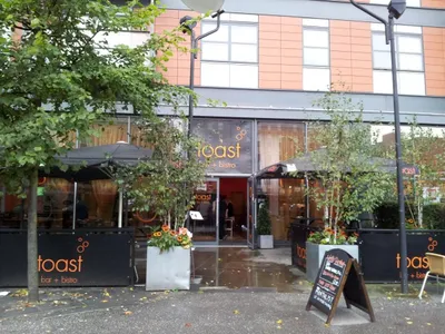 Toast Bar + Bistro