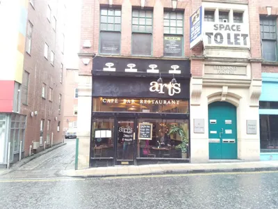 Arts Café