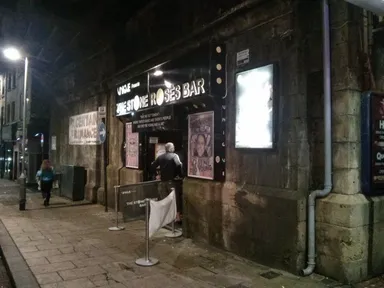 The entrance is hiding under the railway on Briggate.