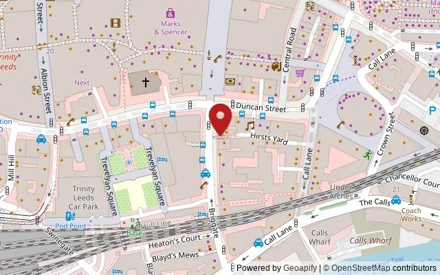 Map showing the location of 156 Briggate, Leeds LS1 6LY